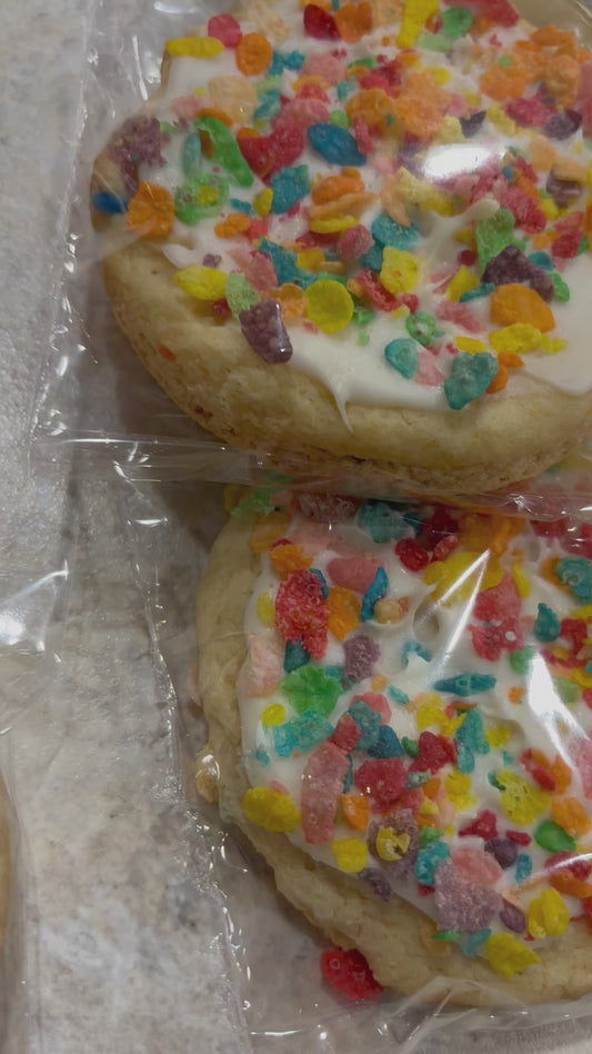 Fruity Pebbles Deep Dish Cookie