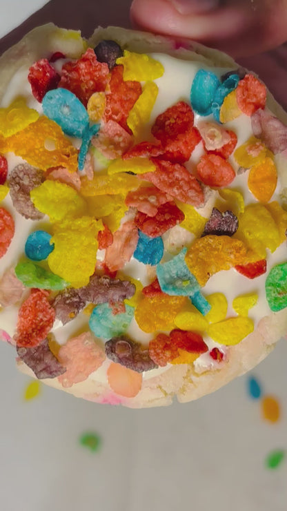 Rainbow crunch cookie